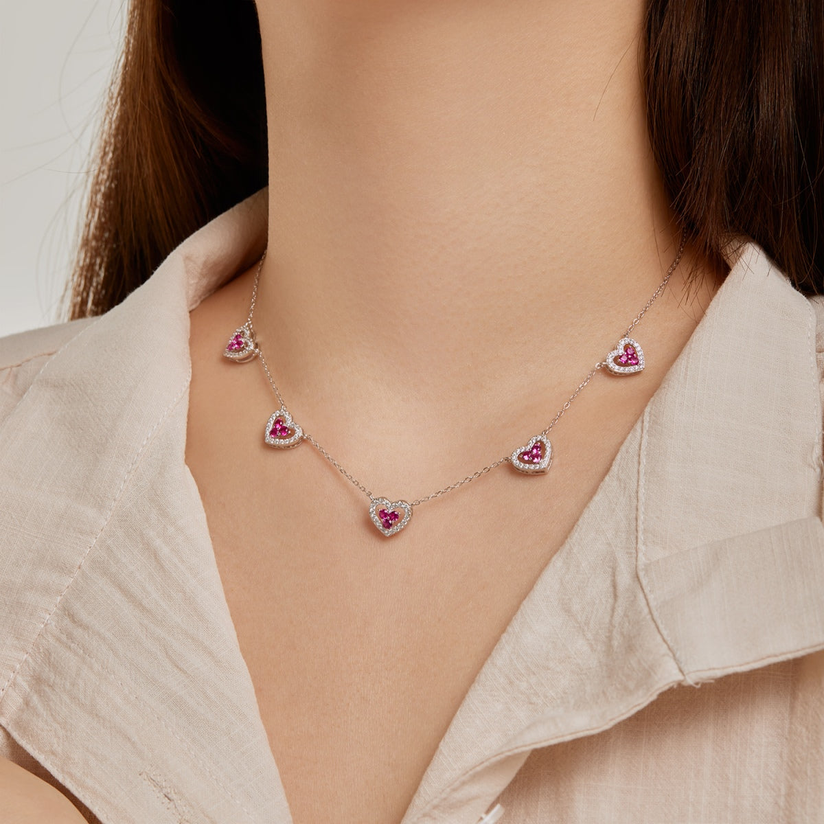 [Goodv]Sparkling Five Heart Necklace