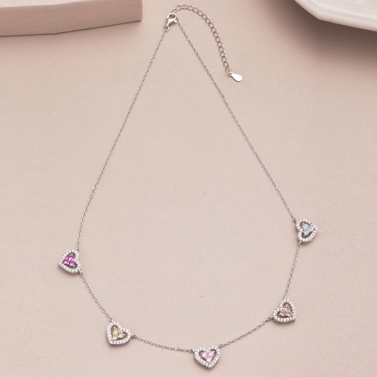 [Goodv]Sparkling Five Heart Necklace