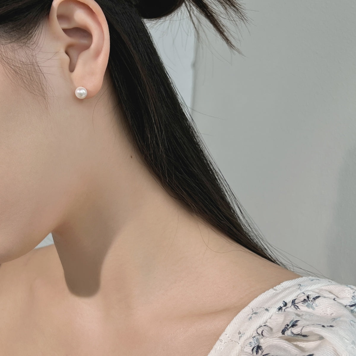 [Goodv]Delicate Pearl Earrings
