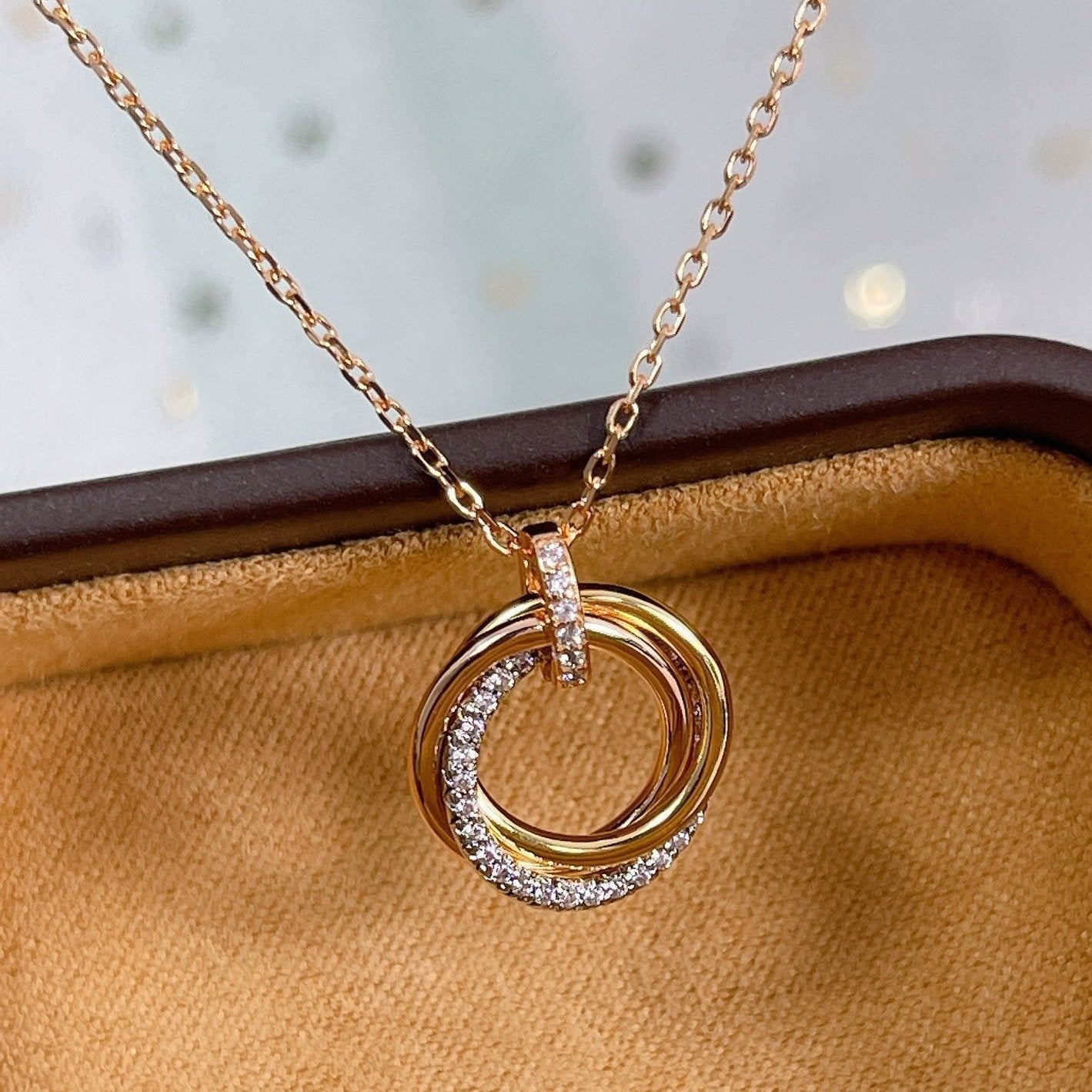 [BIJOUX]TRINITY NECKLACE SILVER GOLD PINK GOLD DIAMONDS
