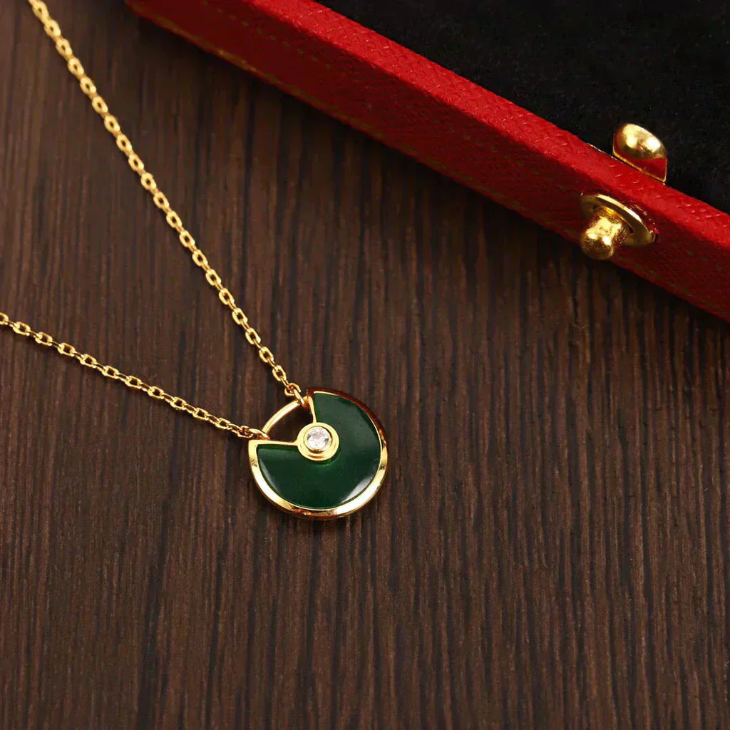 [BIJOUX]COLLIER AMULETTE OR MALACHITE