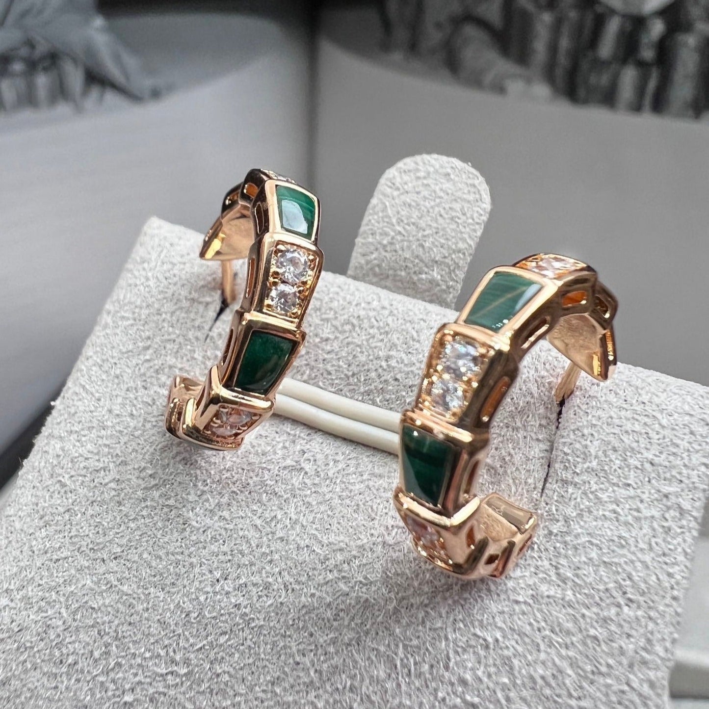 [BIJOUX]SERPENTI MALACHITE PINK GOLD EARRINGS