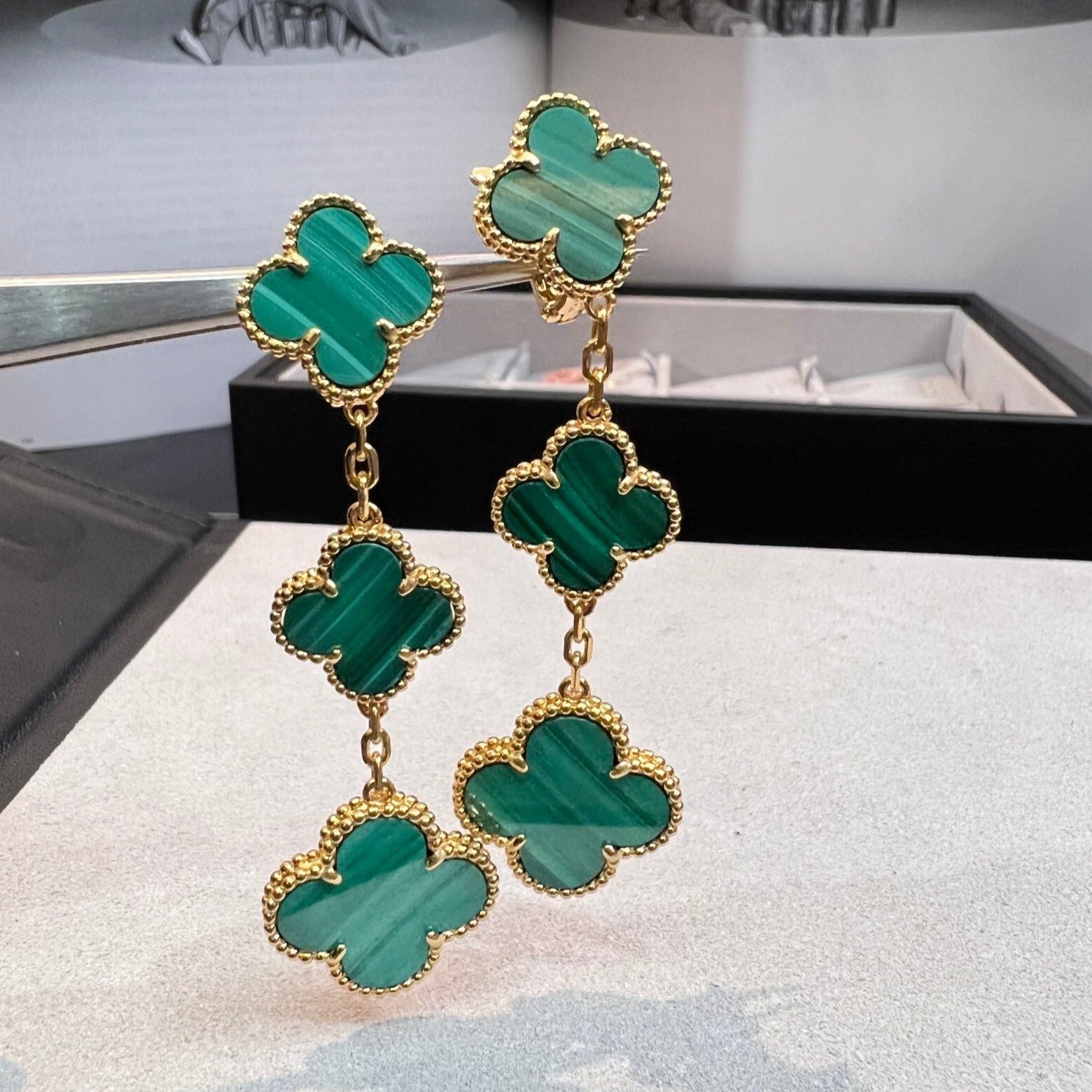 [Topon]CLOVER MALACHITE 3 MOTIFS GOLD