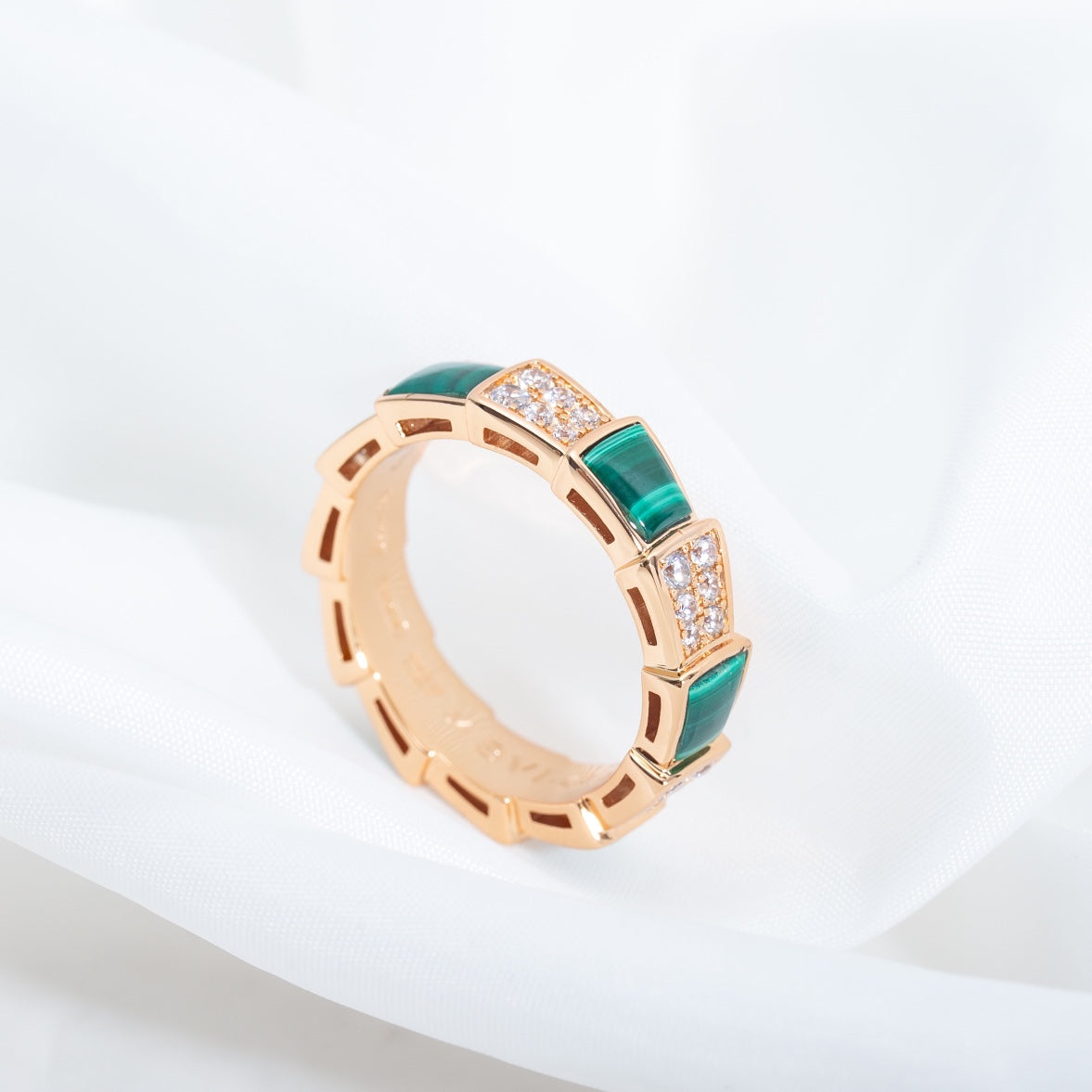 [BIJOUX]SERPENTI RING PINK GOLD MALACHITE DIAMOND PAVED 4MM