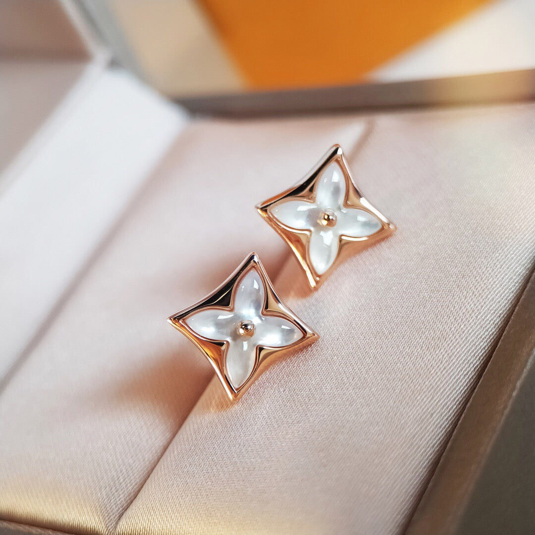 [BIJOUX]BOUCLES D'OREILLES EN OR ROSE ETOILES