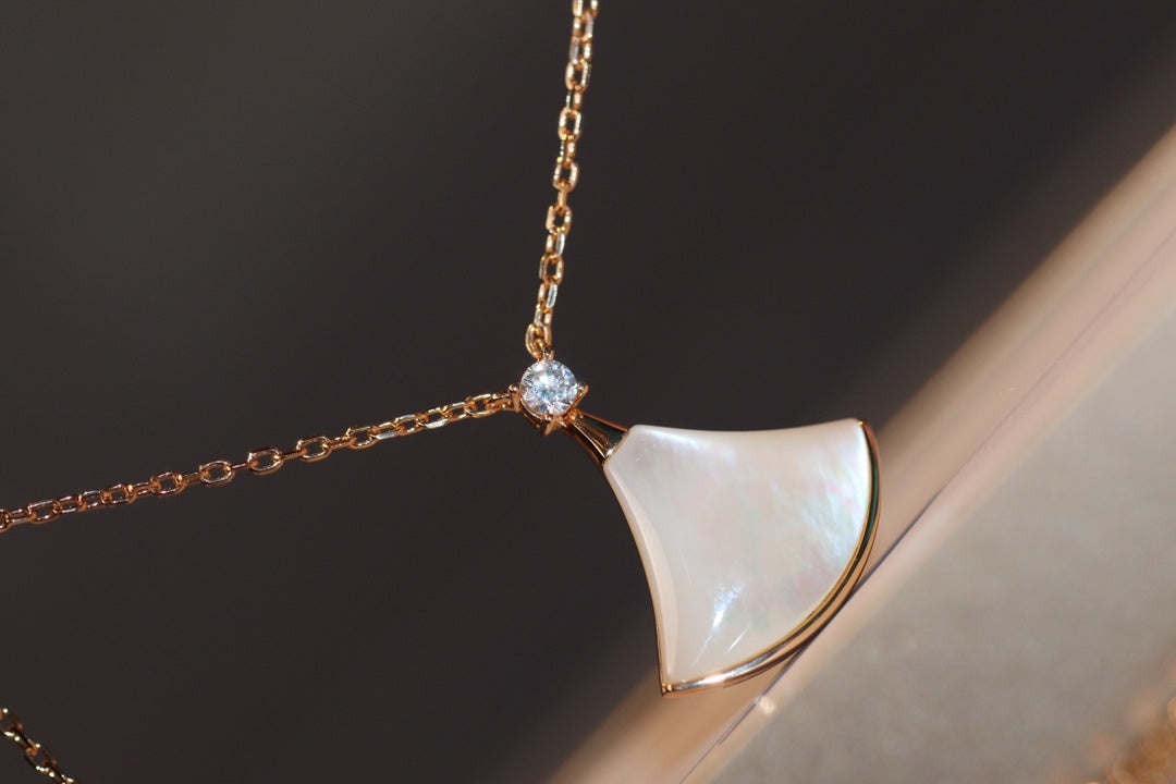[BIJOUX]DREAM NECKLACE WHITE MOP PINK GOLD 1 DIAMOND
