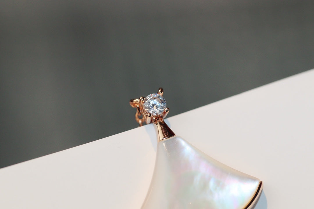 [BIJOUX]ドリームネックレス ホワイトモップ ピンクゴールド ダイヤモンド1個