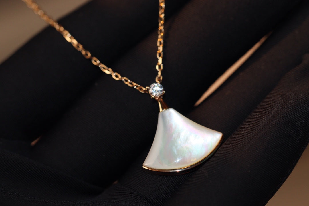 [BIJOUX]ドリームネックレス ホワイトモップ ピンクゴールド ダイヤモンド1個