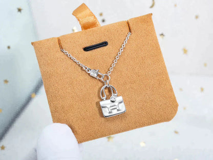 [BIJOUX]AMULETTE PEDANT SILVER NECKLACE