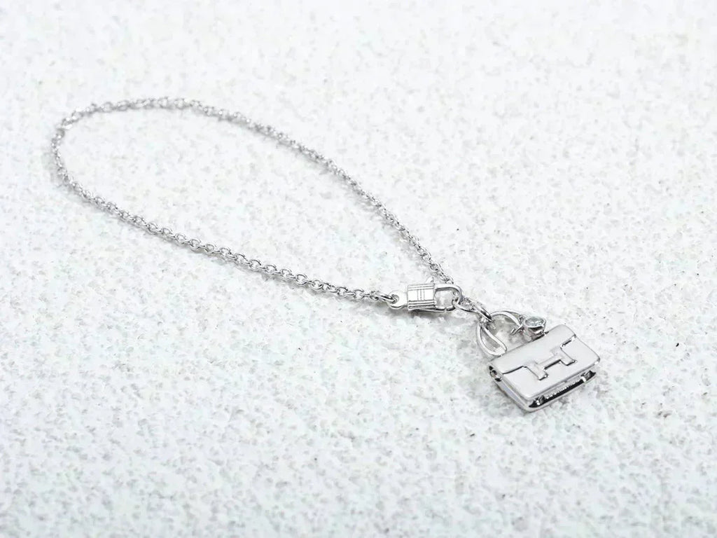 [BIJOUX]AMULETTE PEDANT SILVER NECKLACE