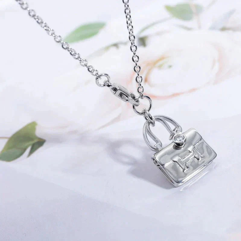 [BIJOUX]AMULETTE PEDANT SILVER NECKLACE
