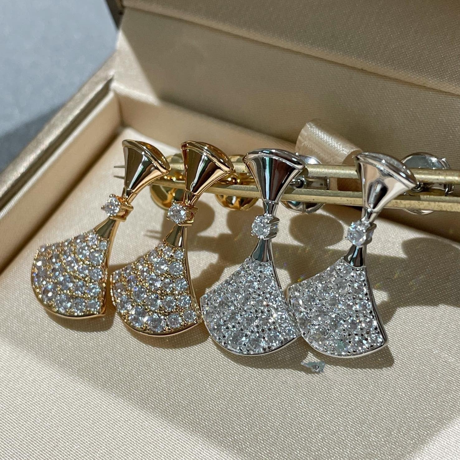[BIJOUX]BOUCLES D'OREILLES DREAM DIAMANT