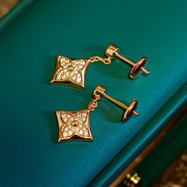 [BIJOUX]BOUCLES D'OREILLES ETOILE DIAMANTS OR