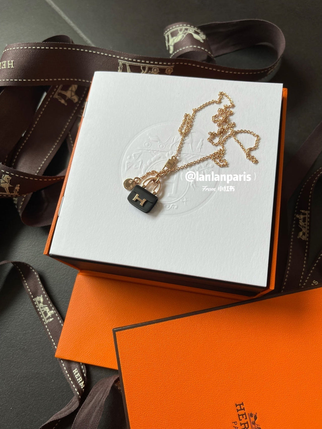 [BIJOUX]CONSTANCE BLACK PEDANT PINK GOLD NECKLACE