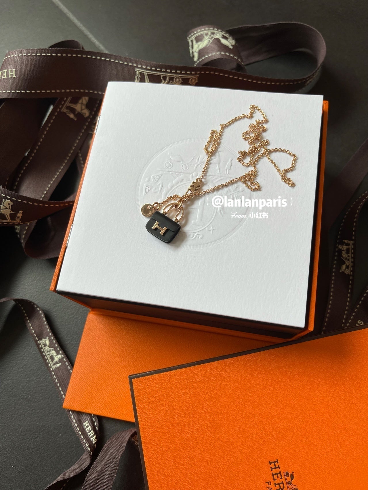 [BIJOUX]CONSTANCE BLACK PEDANT PINK GOLD NECKLACE