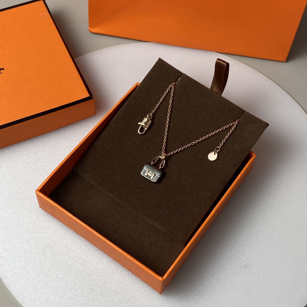 [BIJOUX]CONSTANCE BLACK PEDANT PINK GOLD NECKLACE