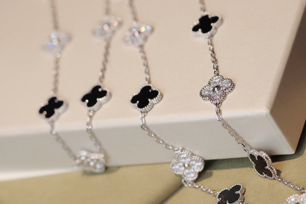 [BIJOUX]TRÈFLE 20 MOTIFS ONYX DIAMANT ARGENT