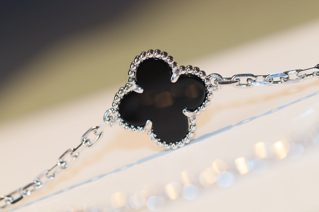 [BIJOUX]TRÈFLE 20 MOTIFS ONYX DIAMANT ARGENT