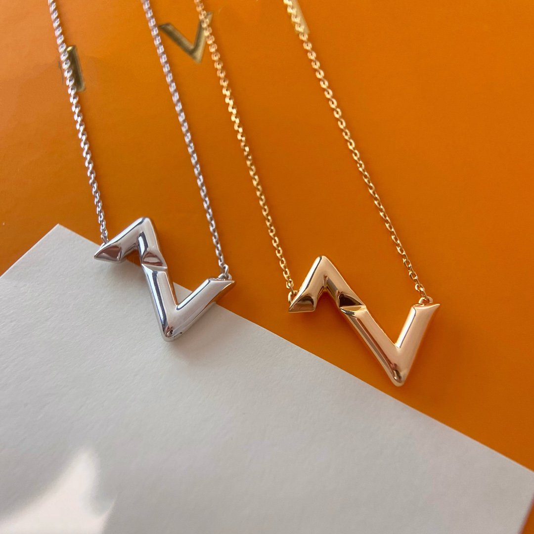 [BIJOUX] COLLIER VOLTE À L'ENVERS