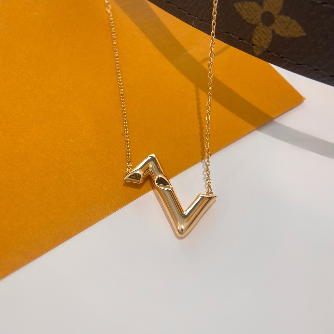 [BIJOUX] COLLIER VOLTE À L'ENVERS