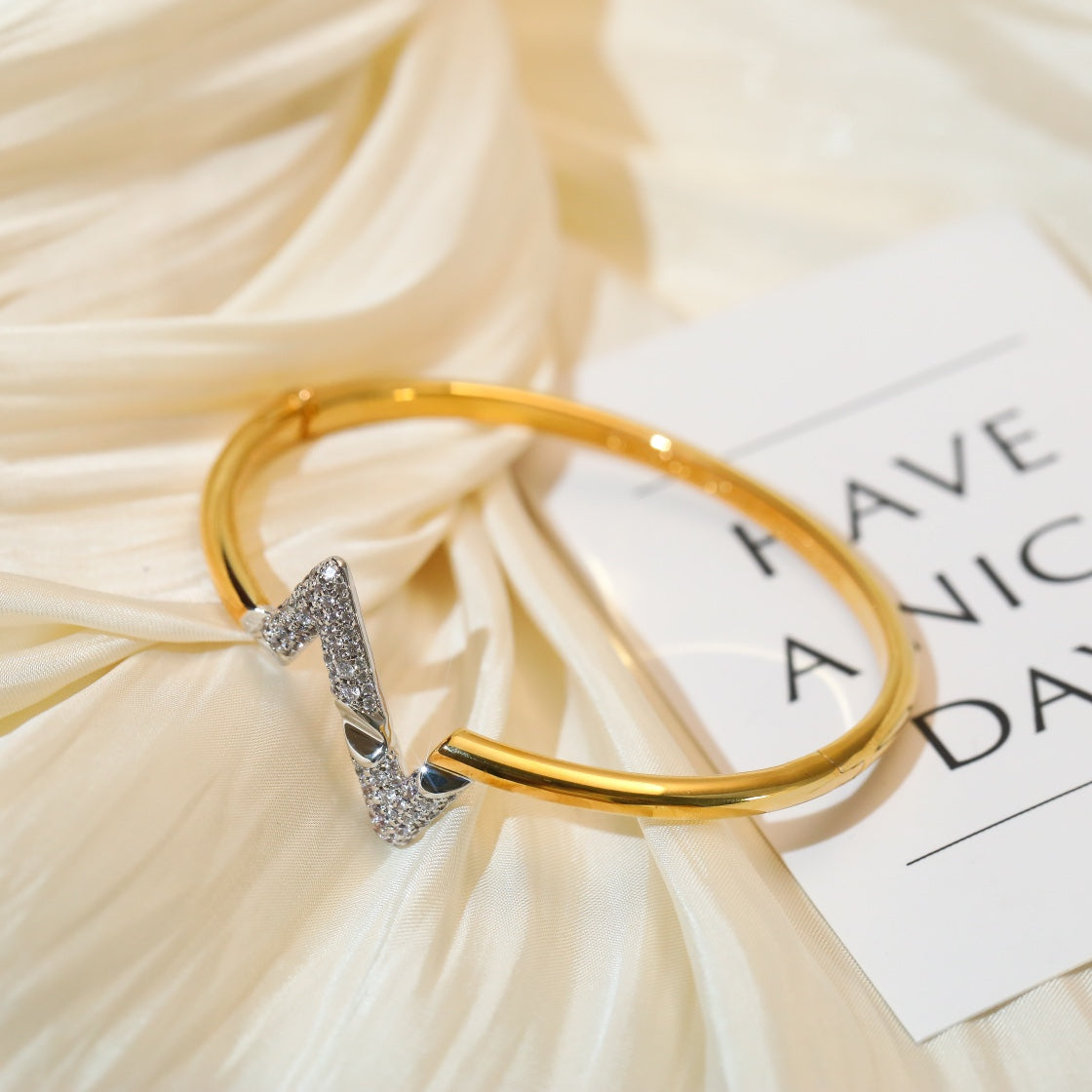 [BIJOUX]BRACELET VOLTE UPITE DOWN OR DIAMANT