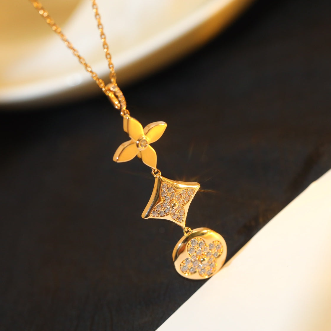[BIJOUX]STAR AND SUN DIAMOND PINK GOLD NECKLACE