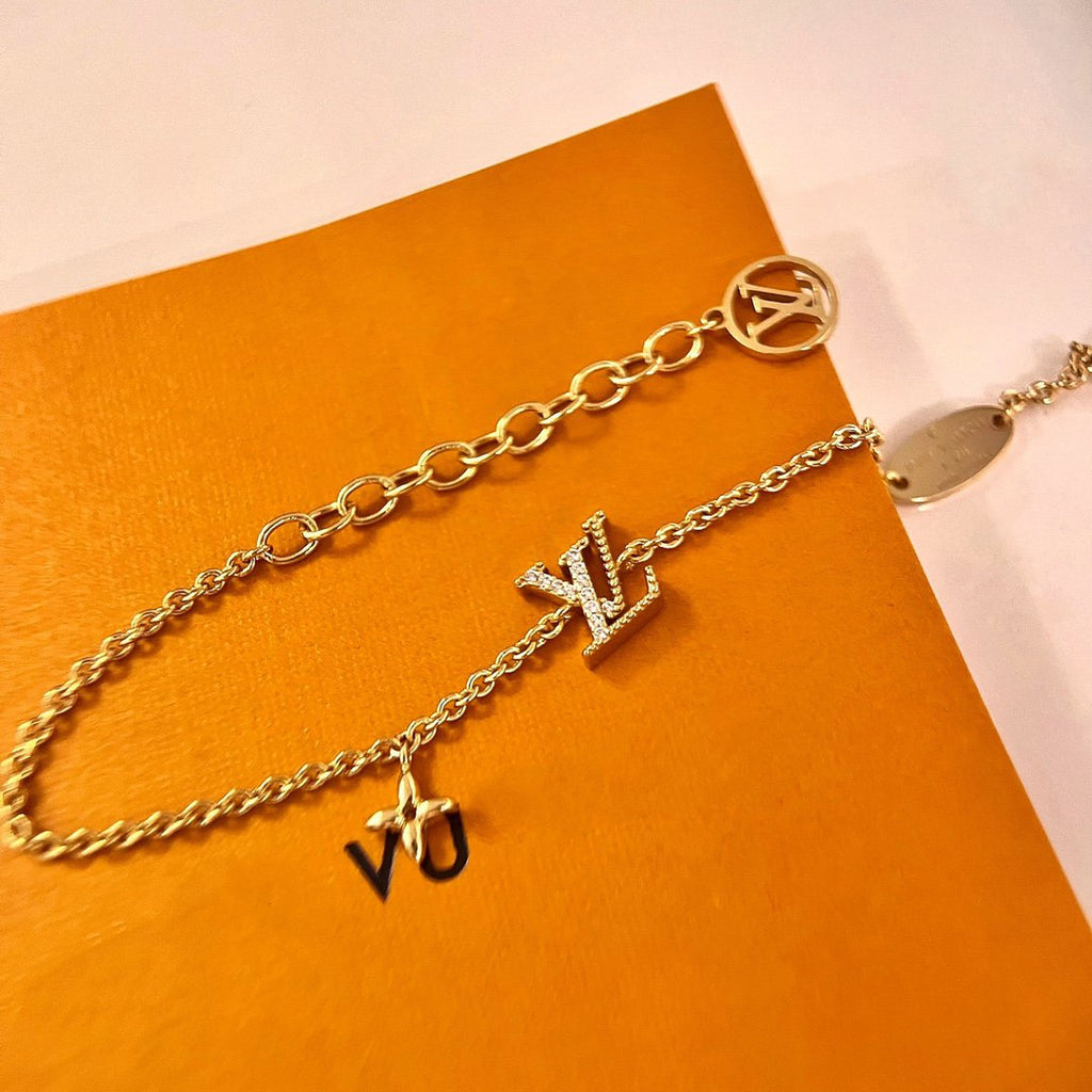 [BIJOUX]LOGO STAR MOTIF GOLD BRACELET