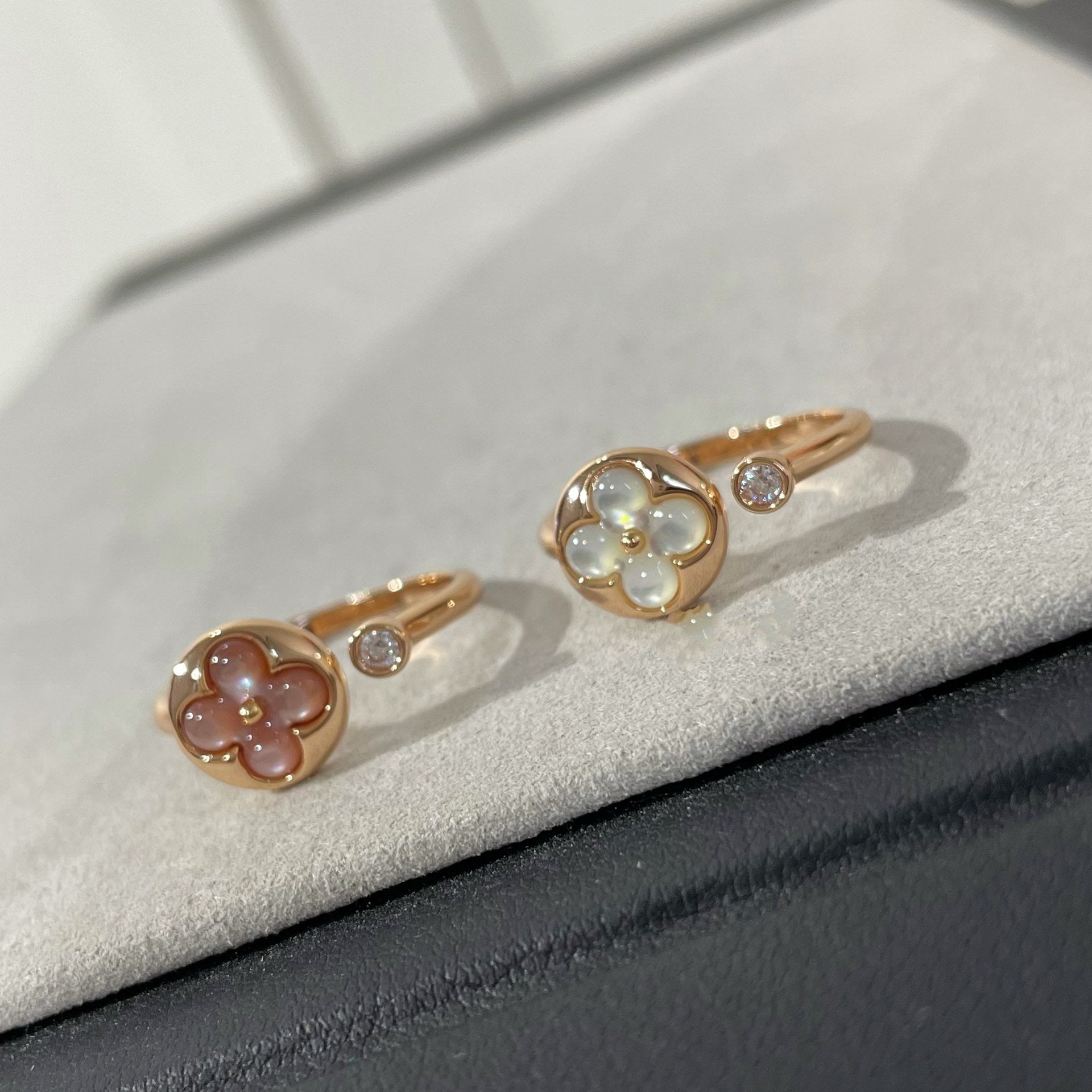 [BIJOUX]BAGUE NACRE ROSE 1 DIAMANT SUN
