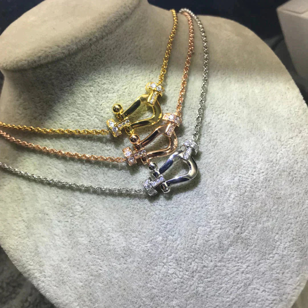 [BIJOUX]COLLIER DIAMANTS FORCE 10