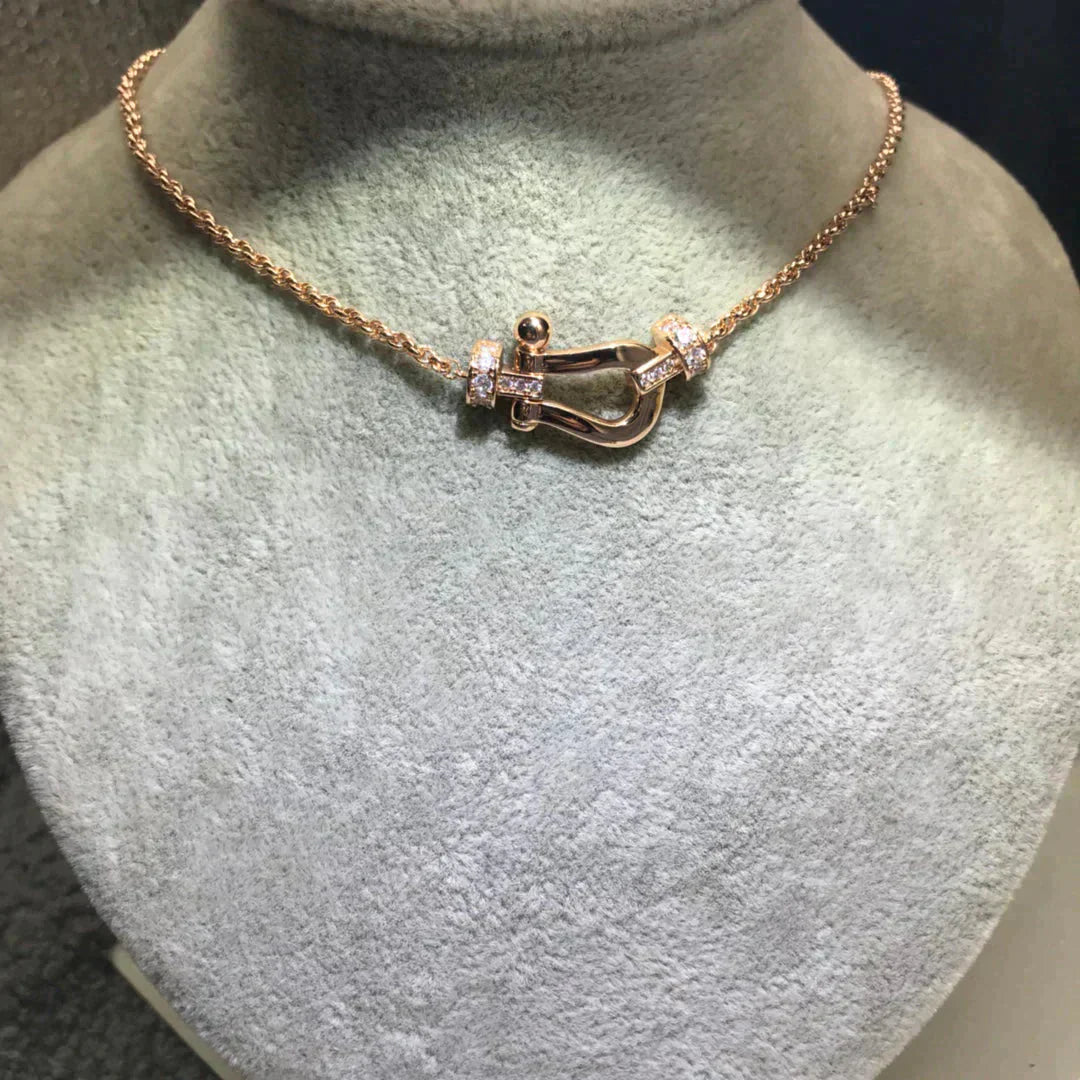 [BIJOUX]COLLIER DIAMANTS FORCE 10