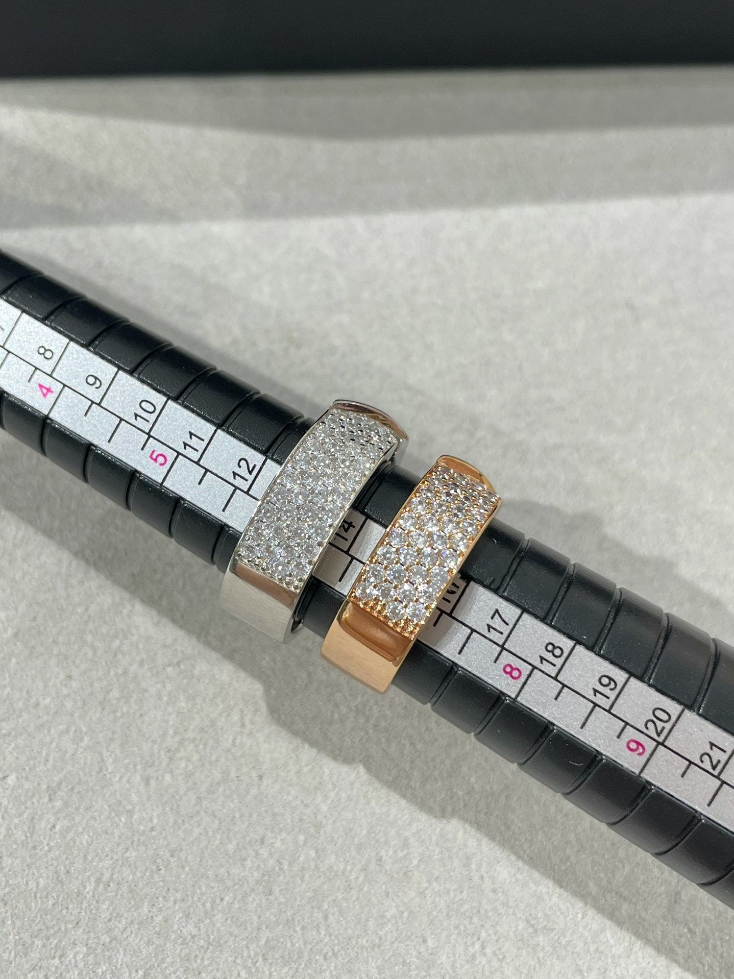 [BIJOUX]LIENS EVIDENCE BAGUE PAVÉE DE DIAMANTS EN OR ROSE