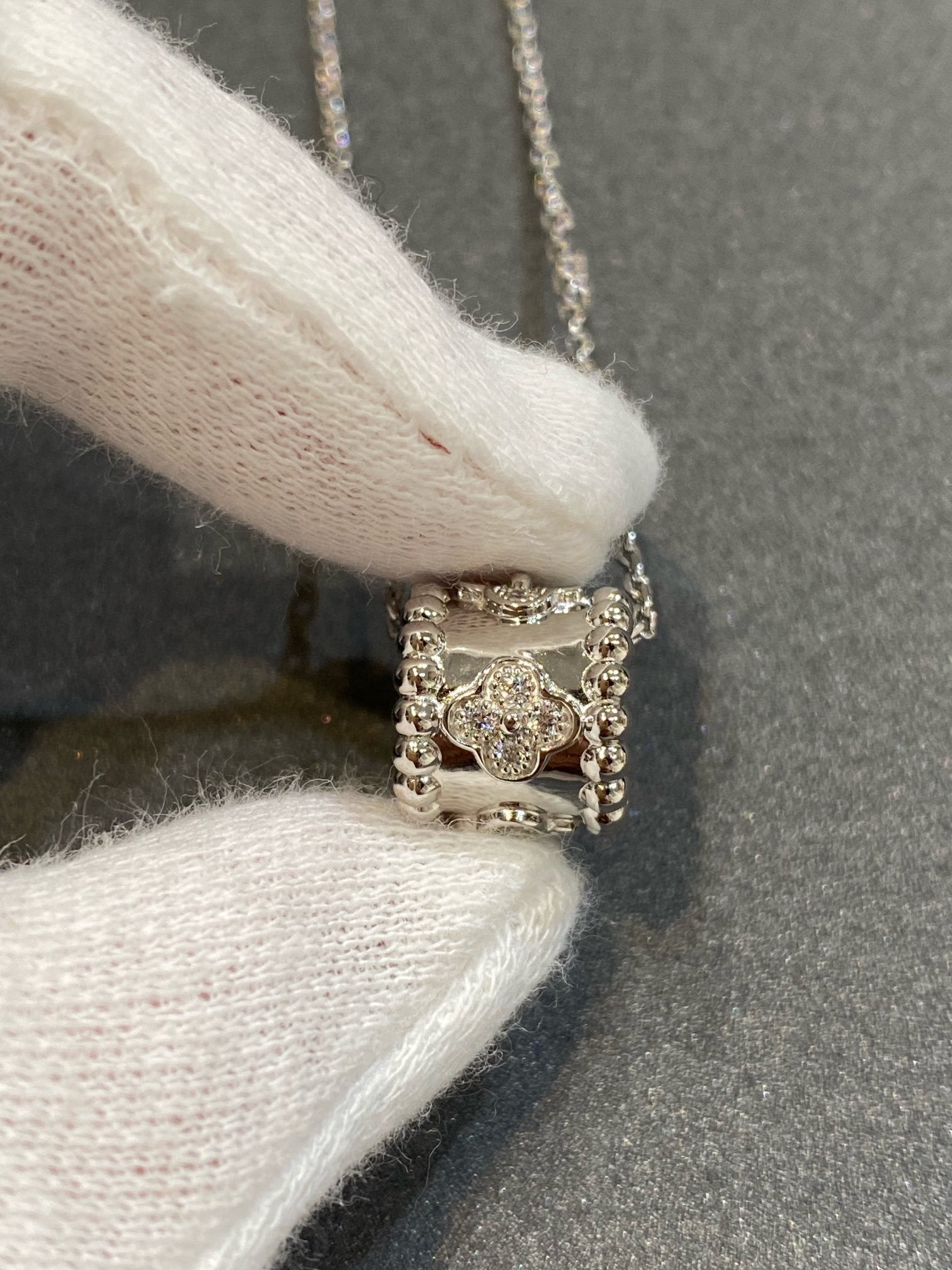 [BIJOUX]PERLEE PEDANT SIVLER DIAMOND NECKLACE