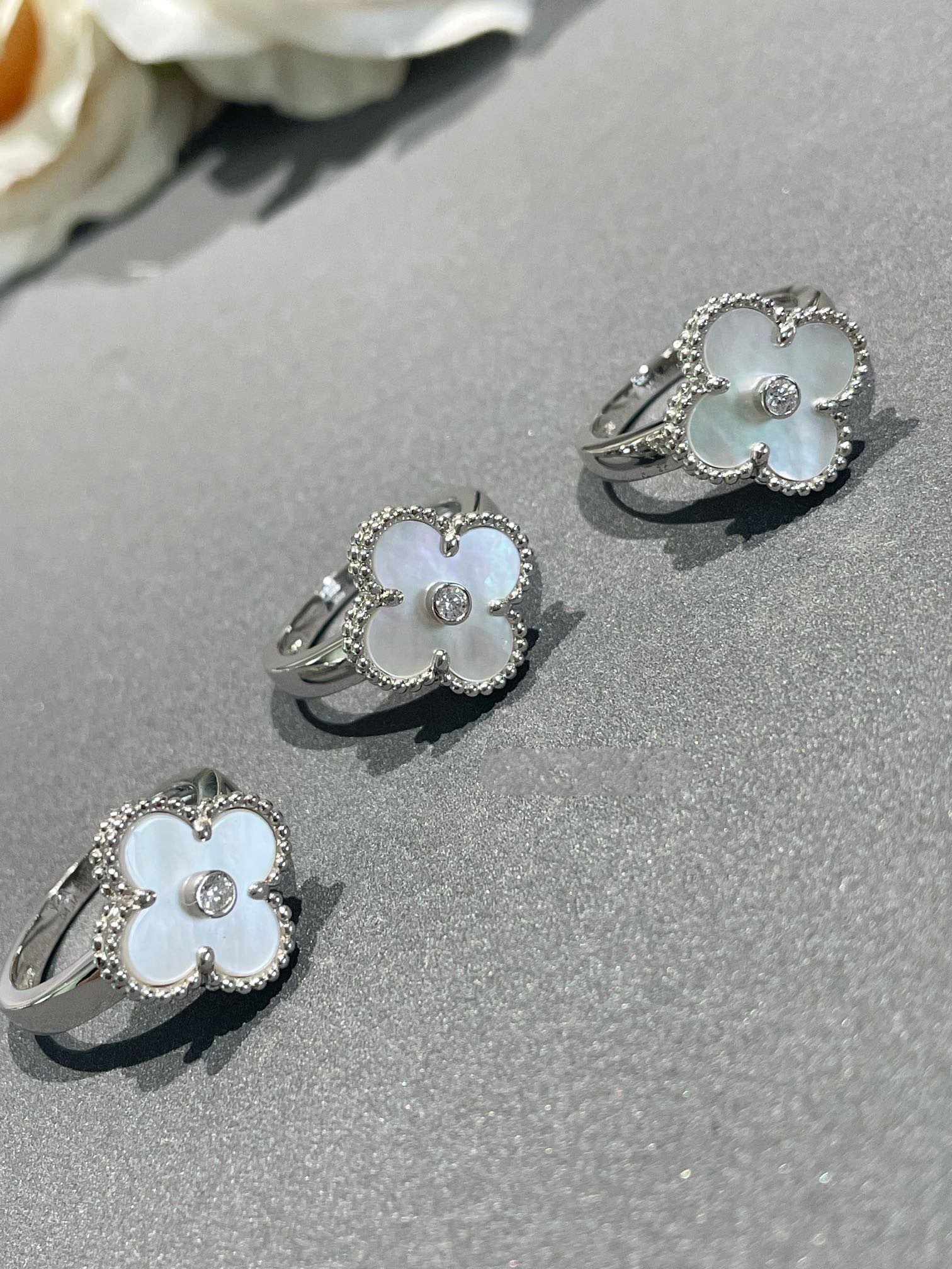 [BIJOUX]CLOVER SILVER MOP DIAMOND RING