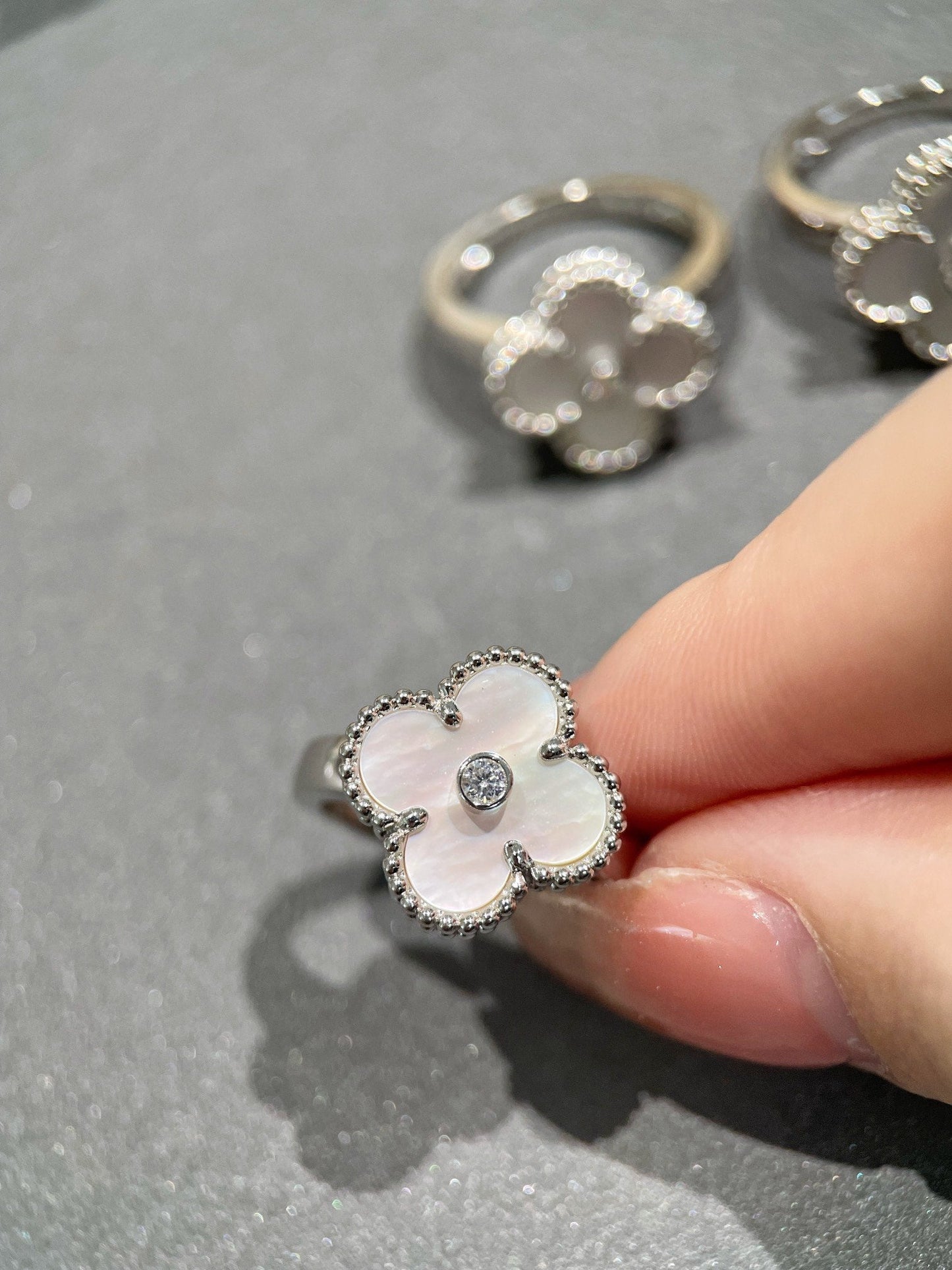 [BIJOUX]CLOVER SILVER MOP DIAMOND RING