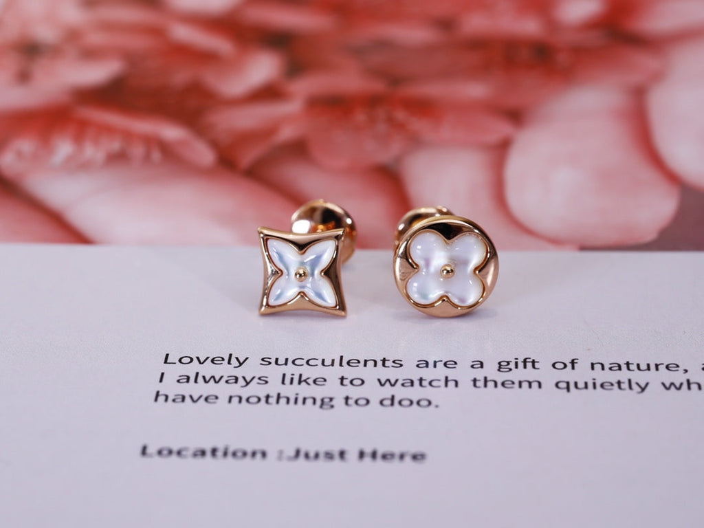 [BIJOUX]BOUCLES D'OREILLES CLOUS EN OR ROSE ÉTOILE ET SOLEIL