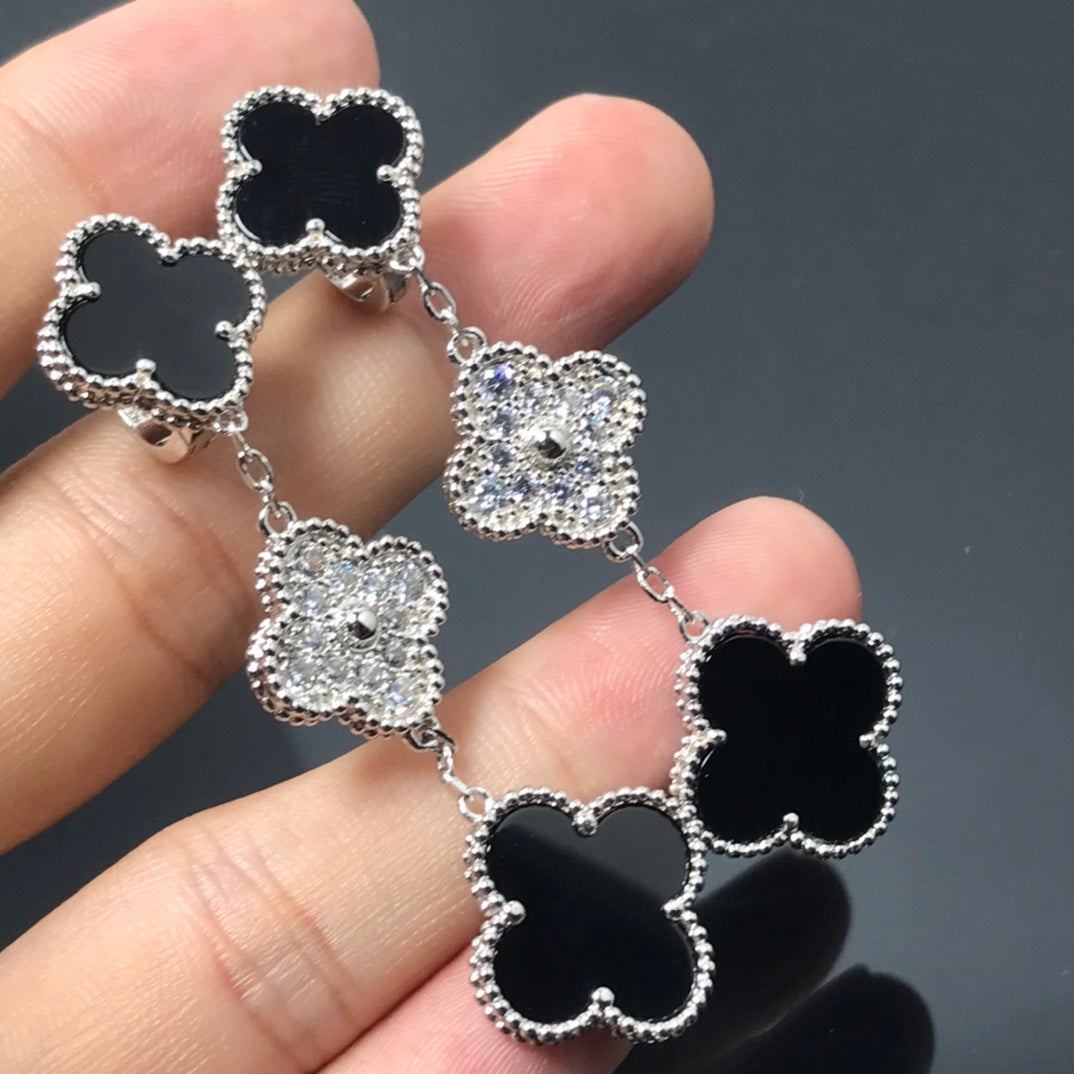 [Topon]CLOVER 3 MOTIF DIAMOND ONYX SILVER EARRINGS