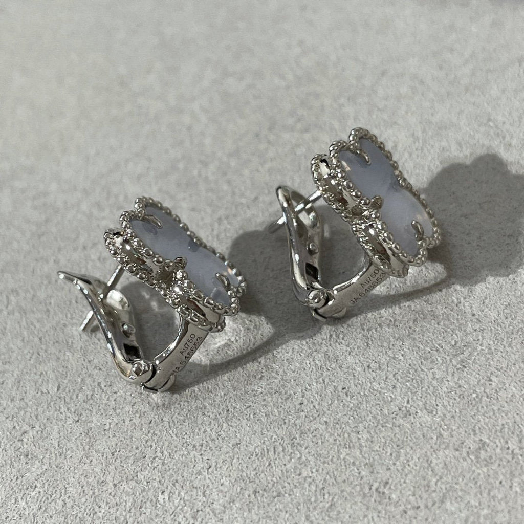[BIJOUX]CLOVER CHALCEDONY SILVER STUD EARRINGS