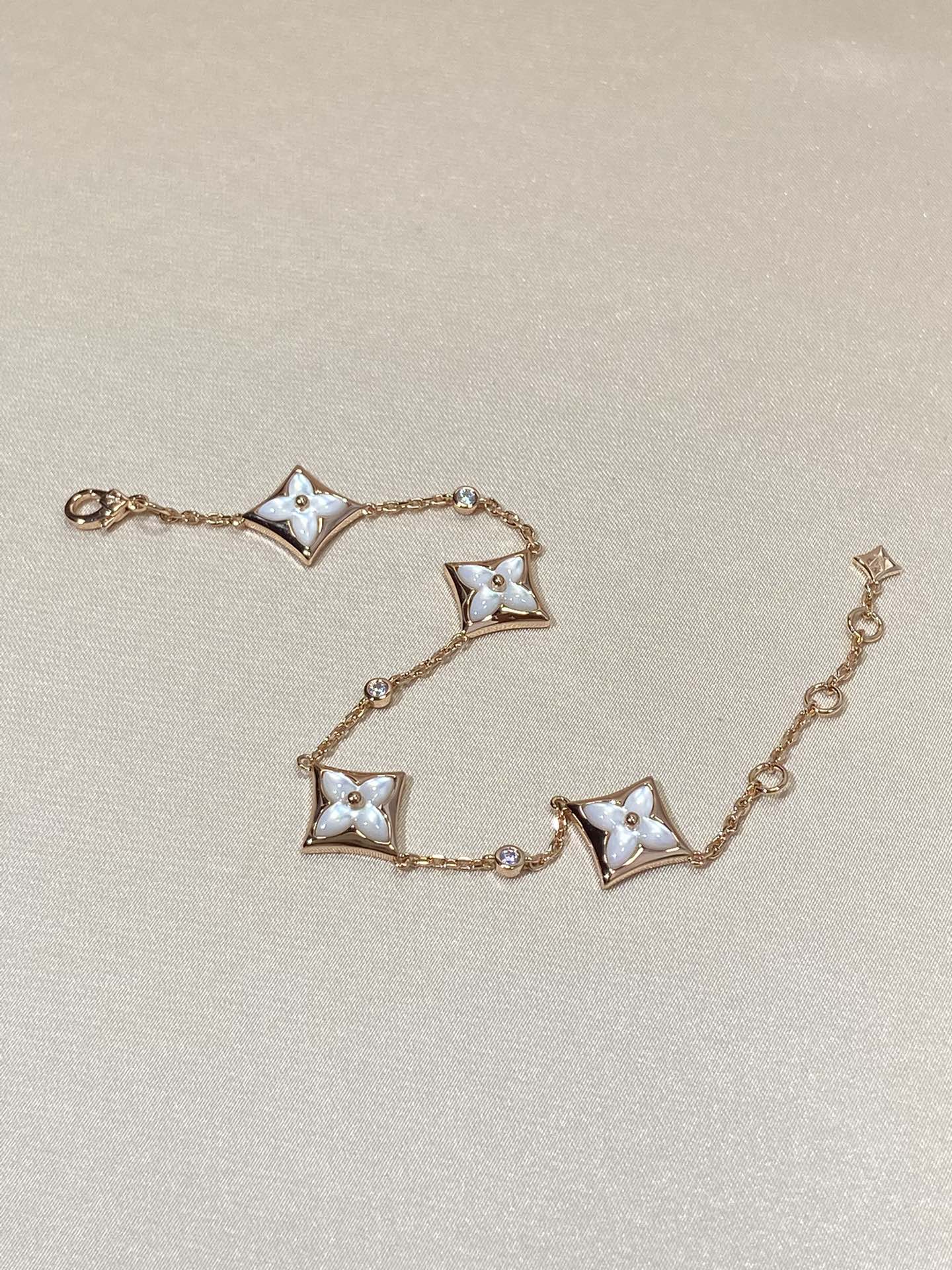 [BIJOUX]STAR 4 MOTIF MOP DIAMOND PINK GOLD BRACELET