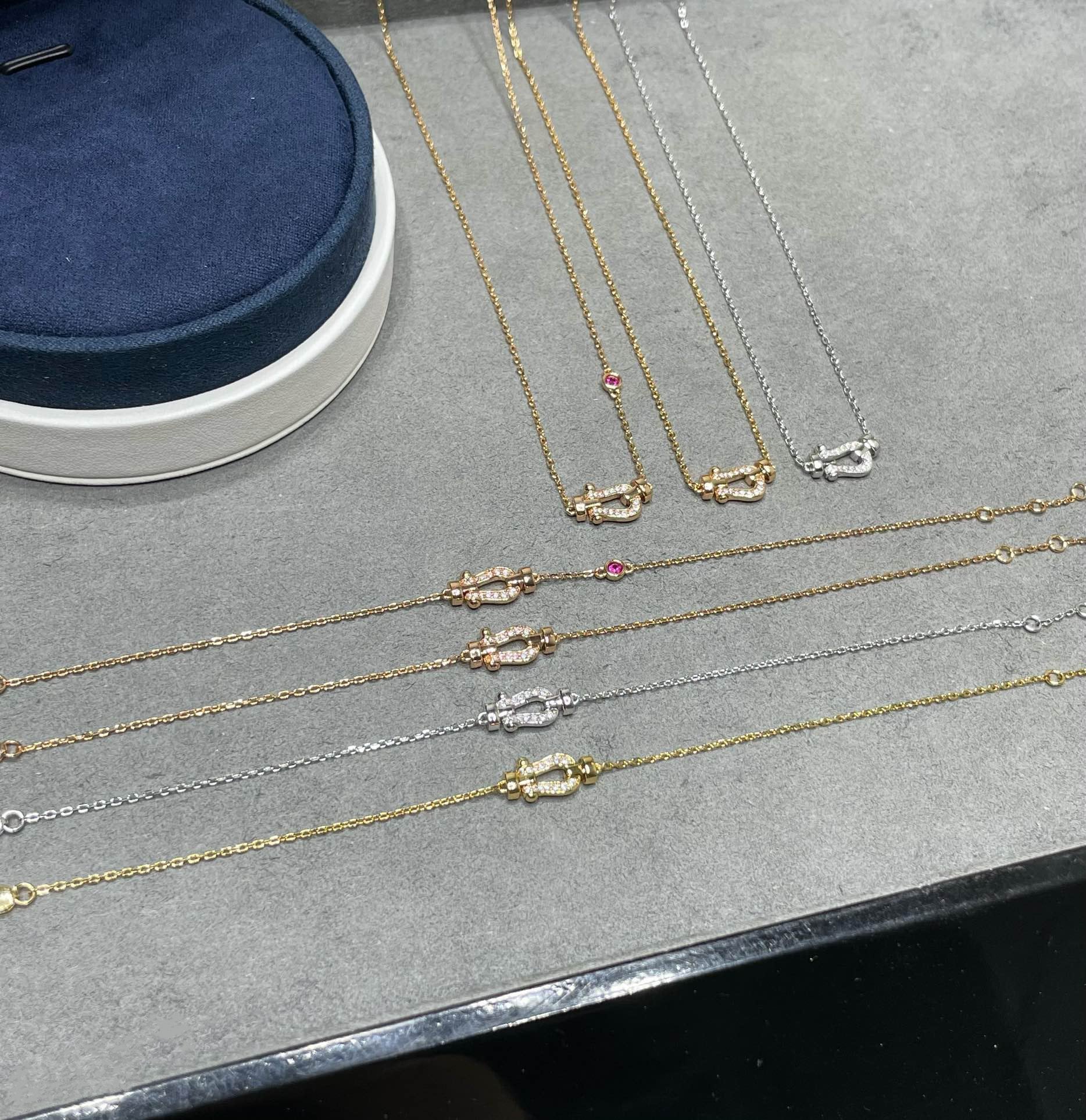 [BIJOUX] COLLIER FORCE 10 DIAMANTS OR ROSE