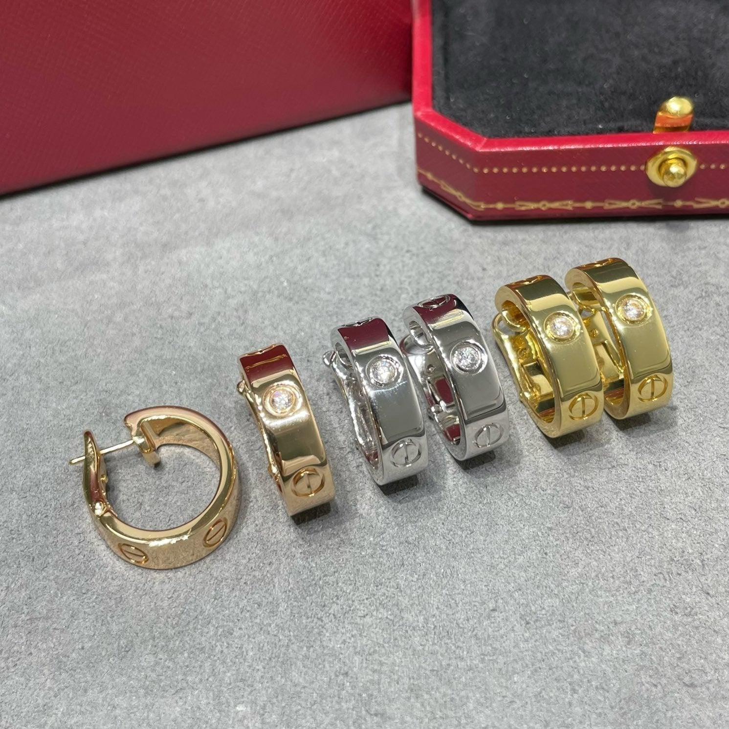 [BIJOUX]LOVE 5.5MM 1 DIAMOND EARRINGS