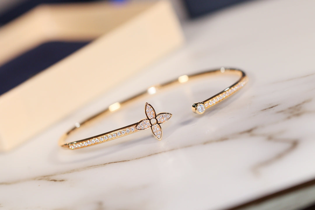 [BIJOUX] IDYLLE GOLD OPEN BRACELET DIAMOND PAVED