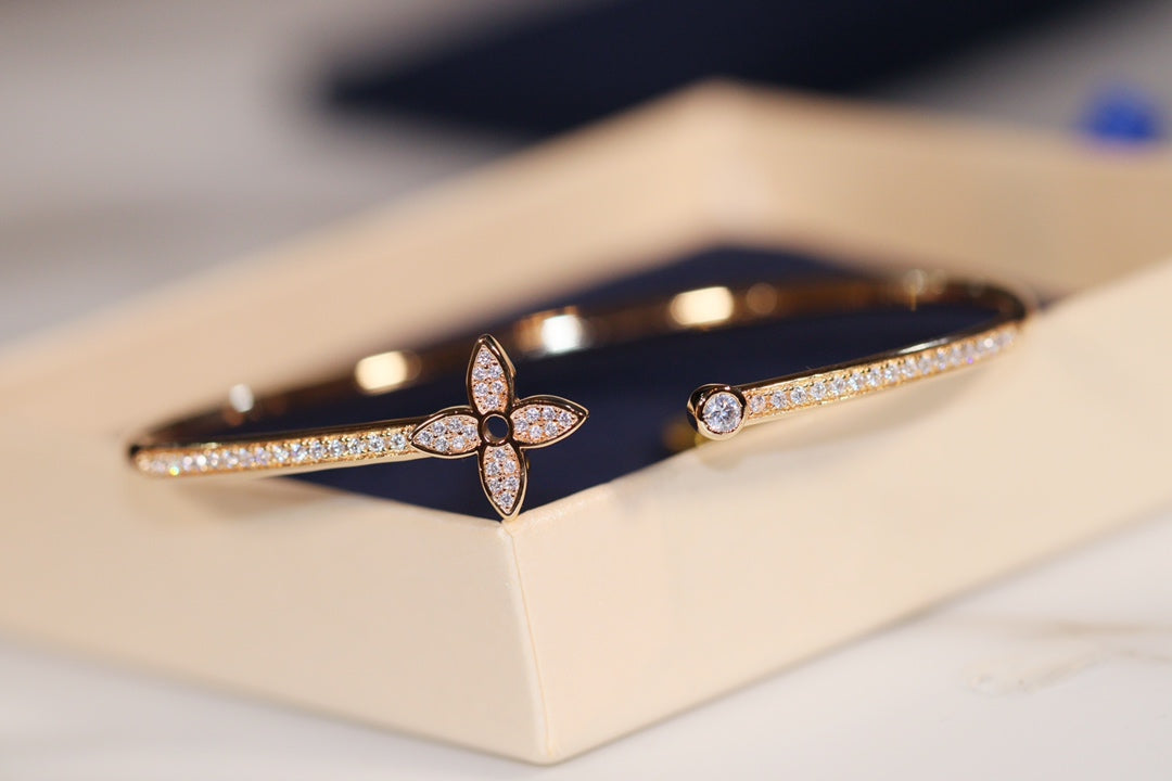 [BIJOUX] IDYLLE GOLD OPEN BRACELET DIAMOND PAVED