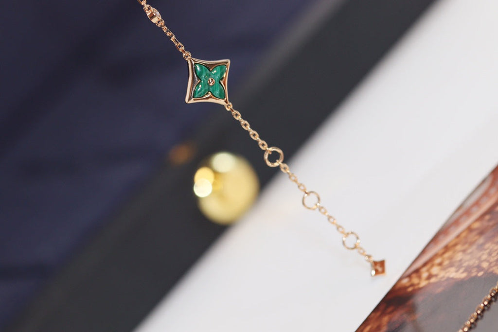 [BIJOUX]BRACELET MALACHITE OR ROSE 4 MOTIFS ÉTOILE ET SOLEIL