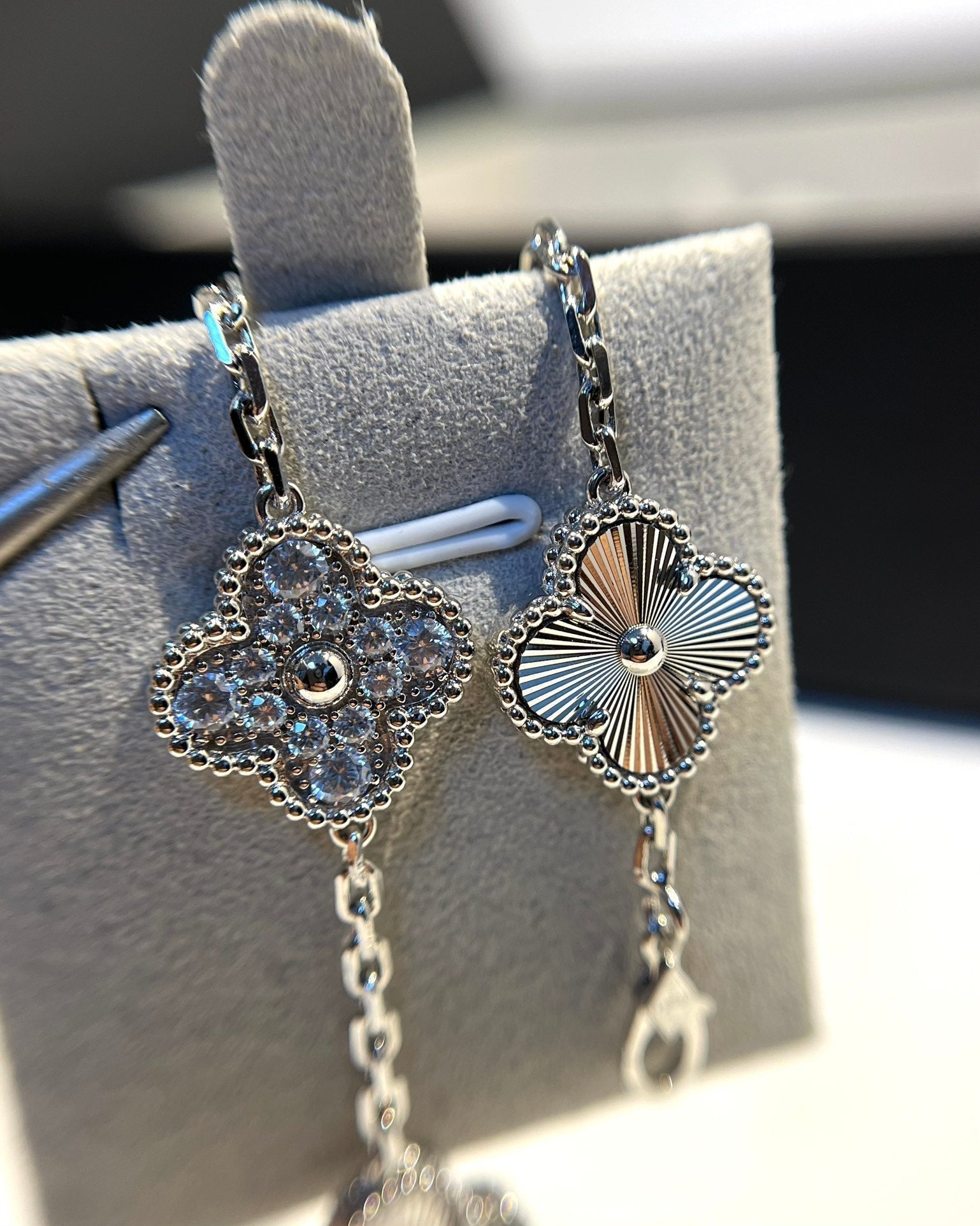 [BIJOUX]BRACELET ARGENT DIAMANT 5 MOTIFS TRÈFLE