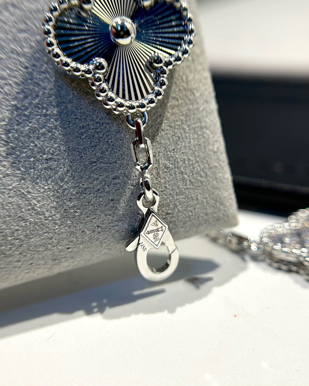 [BIJOUX]BRACELET ARGENT DIAMANT 5 MOTIFS TRÈFLE
