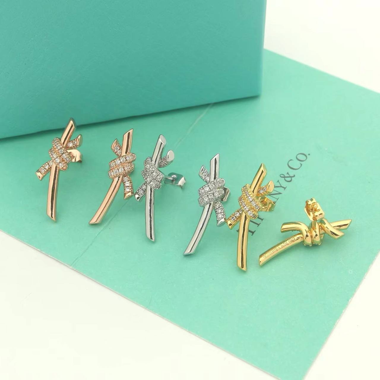 TF Margin Earrings