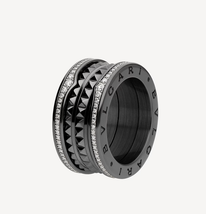 [BIJOUX]ZERO 1 ROCK FOUR-BAND BLACK CERAMIC WITH STUDDED SPIRAL AND PAVED DIAMONDS RING