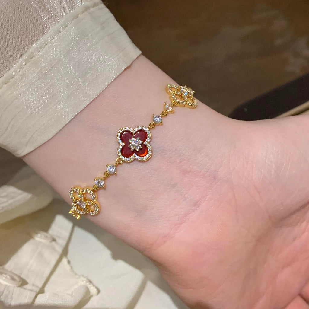 [BIJOUX] BRACELET TRÈFLE 5 MOTIFS ROSE BLEU ROUGE BLANC