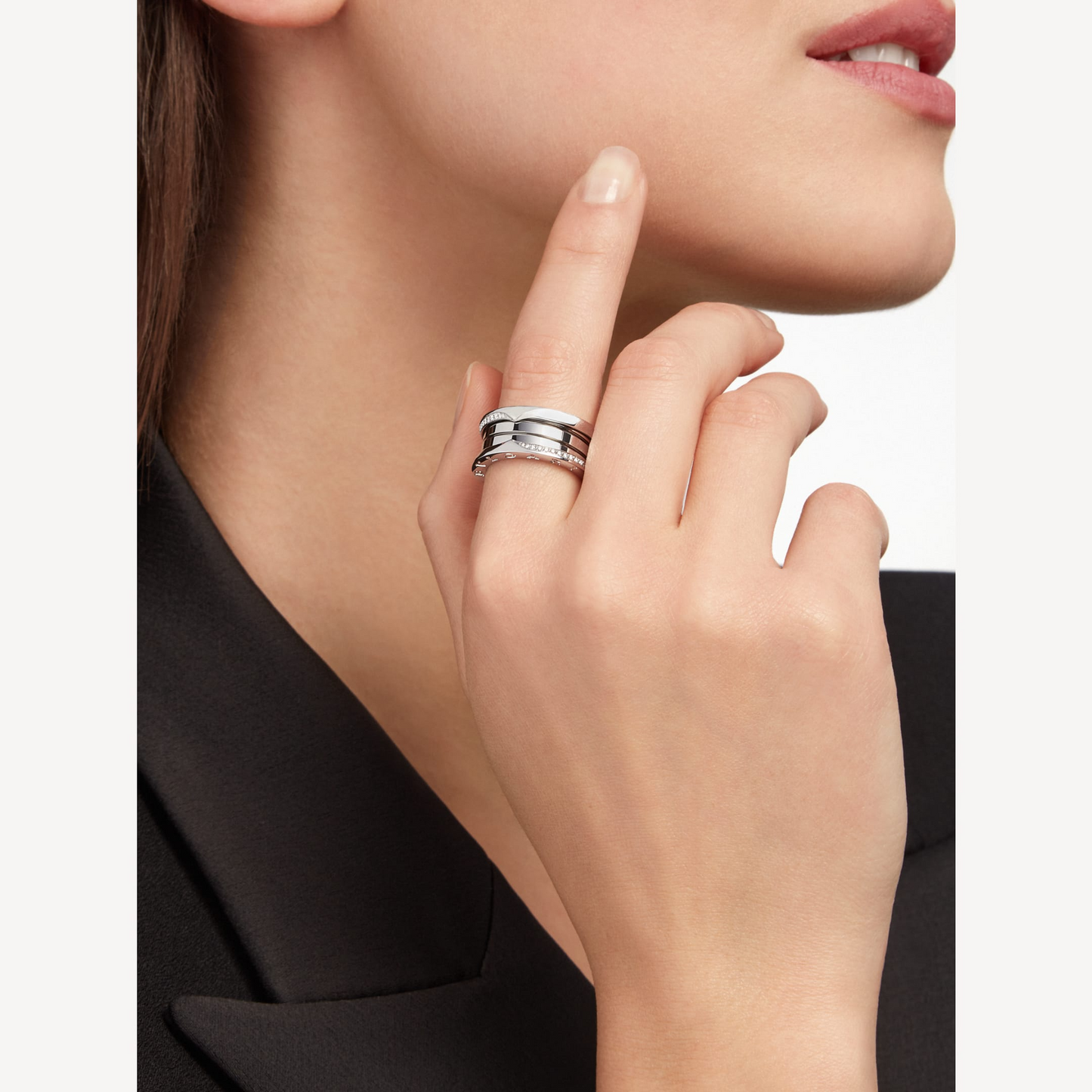 [BIJOUX]ZERO 1 THREE-BAND WITH DEMI-PAVED DIAMONDS ON THE EDGES RING