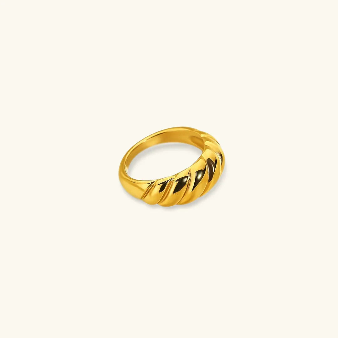 [Topon]Amaia Gold Croissant Ring